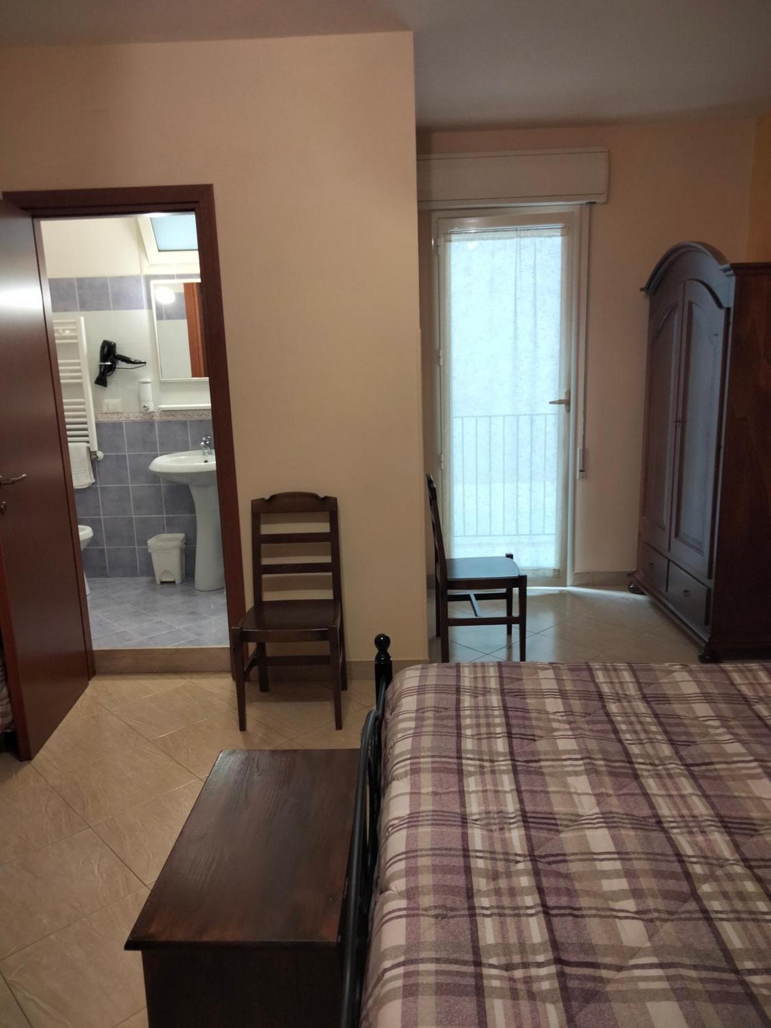 The Best Rooms & Apartments - Parcheggia Gratis Sotto Casa Ed Entra - 마자라데발로 외부 사진