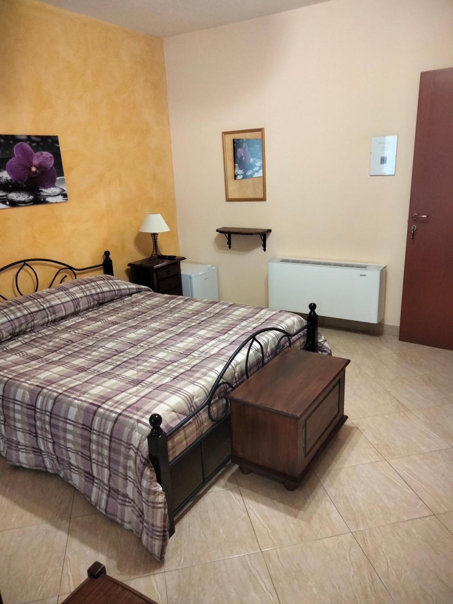 The Best Rooms & Apartments - Parcheggia Gratis Sotto Casa Ed Entra - 마자라데발로 외부 사진
