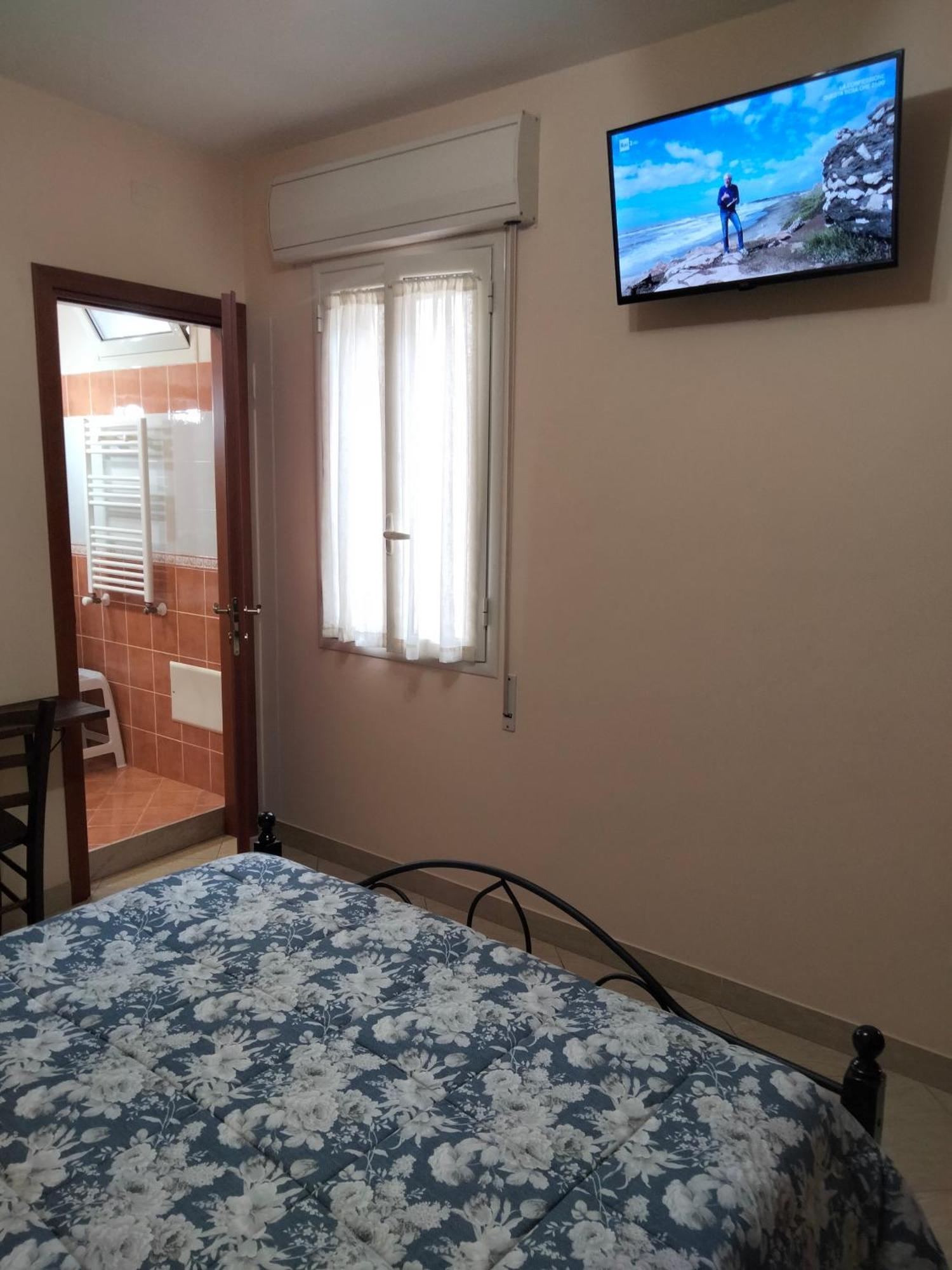 The Best Rooms & Apartments - Parcheggia Gratis Sotto Casa Ed Entra - 마자라데발로 외부 사진