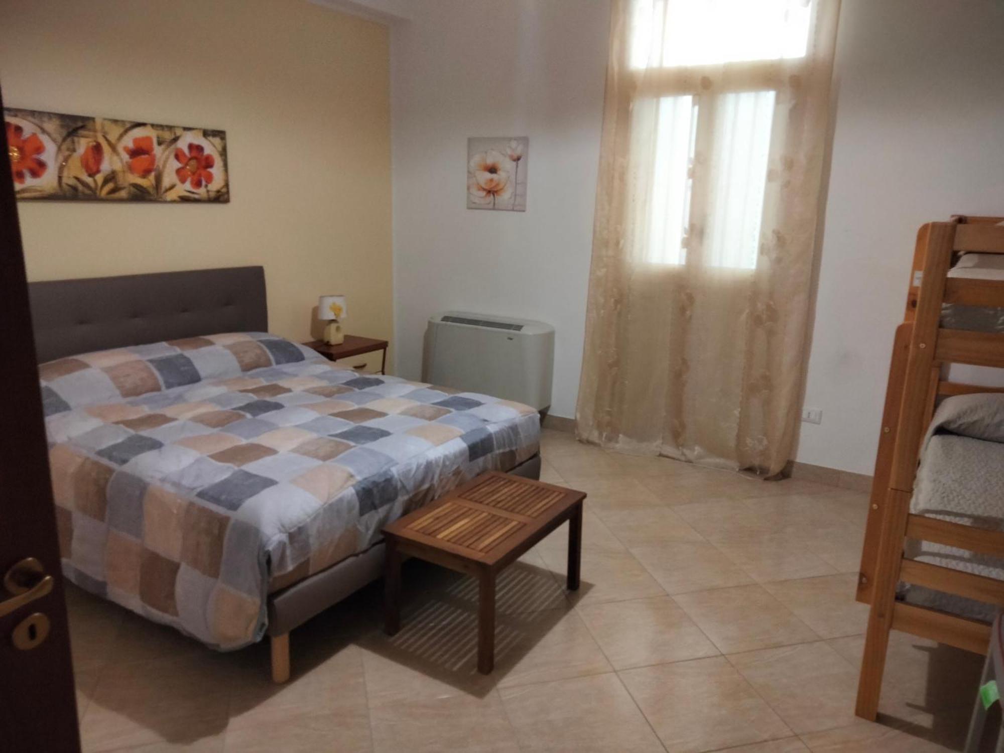 The Best Rooms & Apartments - Parcheggia Gratis Sotto Casa Ed Entra - 마자라데발로 객실 사진